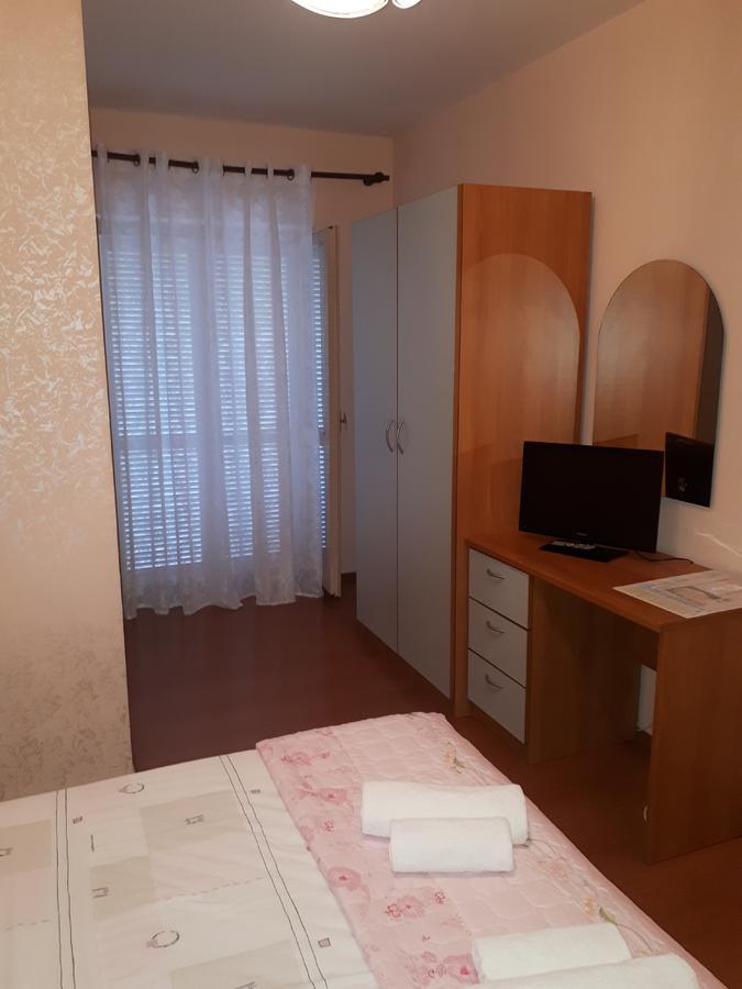 Apartments Tutina Bibinje Exterior photo