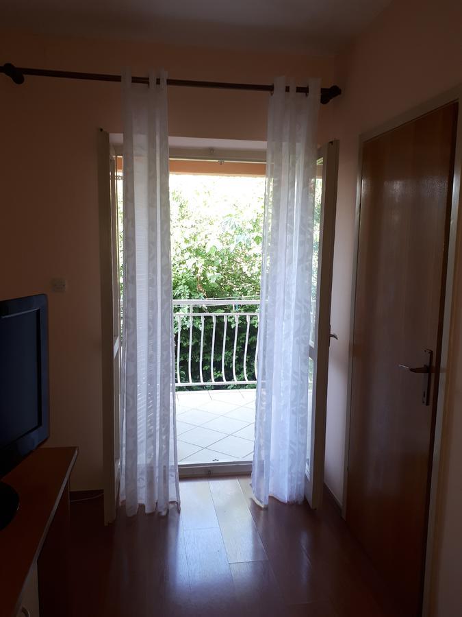 Apartments Tutina Bibinje Exterior photo